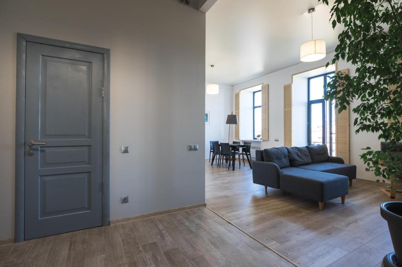 Апарт-Готель У Кірхи Odessa Extérieur photo