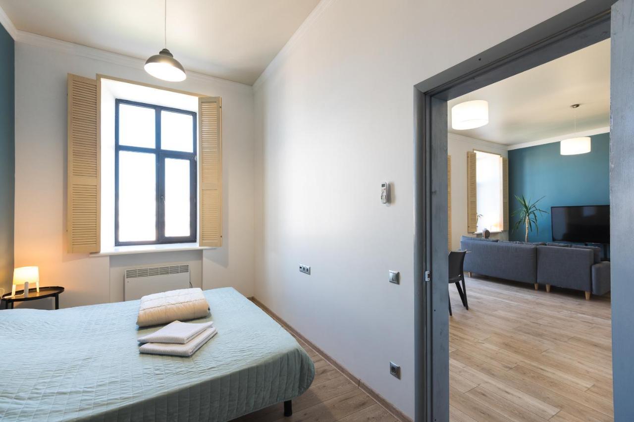 Апарт-Готель У Кірхи Odessa Extérieur photo